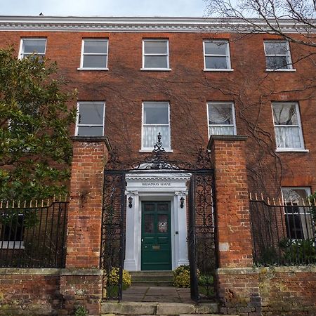 Broadway House Luxury Serviced Rooms Exeter Bagian luar foto