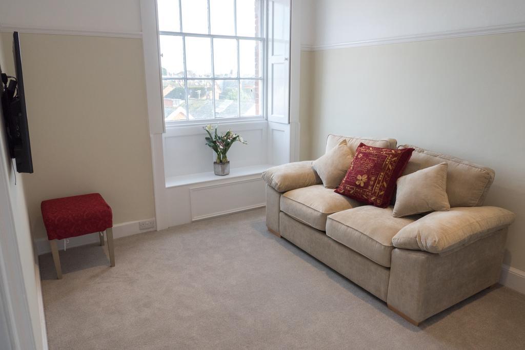 Broadway House Luxury Serviced Rooms Exeter Ruang foto